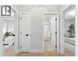 24 CRADDOCK Boulevard UnitNo. 23 - 23