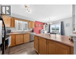 114 STIEFELMEYER Crescent - 14