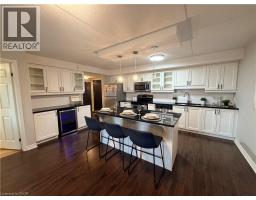 776 LAURELWOOD Drive UnitNo. 406 - 27