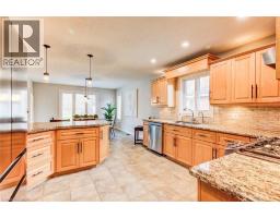 77 LASCHINGER Boulevard - 19