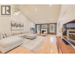 77 LASCHINGER Boulevard - 8