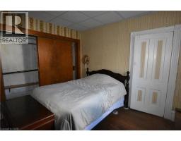 85 HEAD Street N - 5