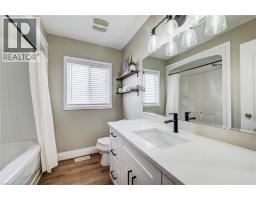 64 SMITH S CREEK Drive - 31