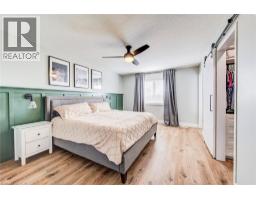 64 SMITH S CREEK Drive - 32