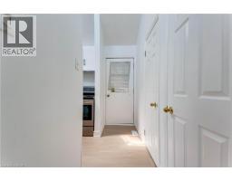 530 FOUNTAIN Street S - 1