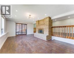 530 FOUNTAIN Street S - 31