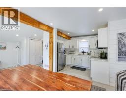 51 VICTORIA Street - 17