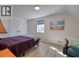 51 VICTORIA Street - 29