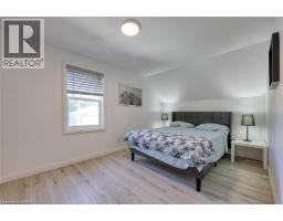 51 VICTORIA Street - 35