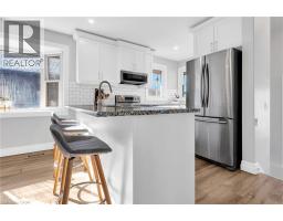 868 GROSVENOR Street - 12