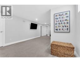 868 GROSVENOR Street - 19