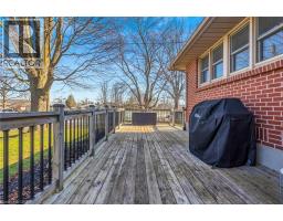 868 GROSVENOR Street - 34