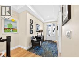 50 BLUENOSE Drive - 18