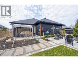 50 BLUENOSE Drive - 38