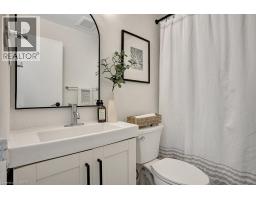 1100 COURTLAND Avenue E UnitNo. 107 - 21