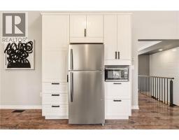 49 STIRLING Street - 10