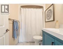 49 STIRLING Street - 17