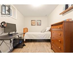 49 STIRLING Street - 22