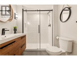 49 STIRLING Street - 23