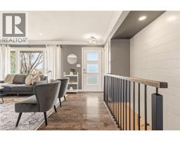 49 STIRLING Street - 3