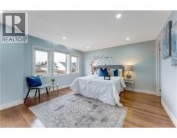 135 VERONICA Drive - 16