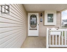 135 VERONICA Drive - 2