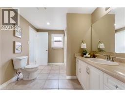 135 VERONICA Drive - 22