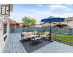 135 VERONICA Drive - 38