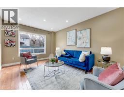 135 VERONICA Drive - 9