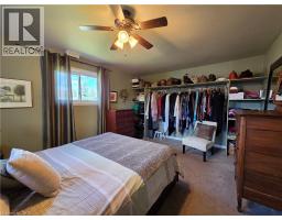 108 NEW LAKESHORE Road - 19