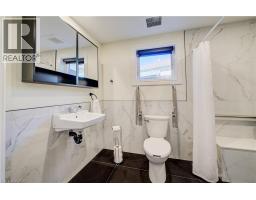 24 FARMINGTON Place - 39