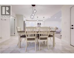 4 LIVINGSTON Drive - 20