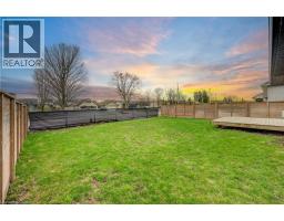 4 LIVINGSTON Drive - 42