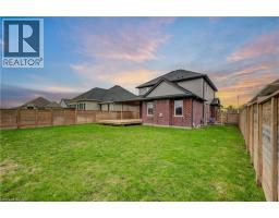 4 LIVINGSTON Drive - 43