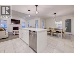 4 LIVINGSTON Drive - 9