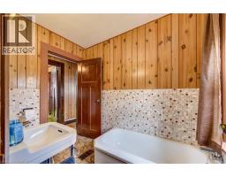 111 SIMEON Street - 15