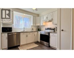 223 PIONEER Drive UnitNo. F39 - 13