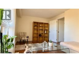 223 PIONEER Drive UnitNo. F39 - 5