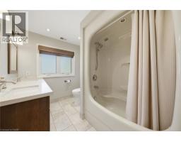 6 SUMMIT Circle - 32