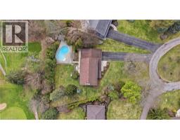 6 SUMMIT Circle - 47