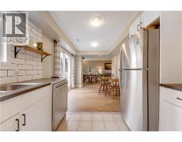 99 CANROBERT Street - 9