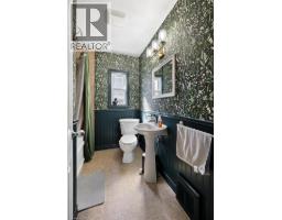 12 ST VINCENT Street - 12