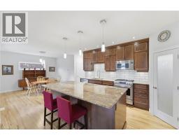 152 JUNO Crescent - 10