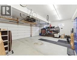 152 JUNO Crescent - 35