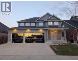 152 JUNO Crescent - 43