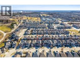 334 APPLE HILL Crescent - 38