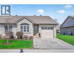 510 QUEENSWAY Street W UnitNo. 33 - 1