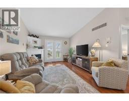 510 QUEENSWAY Street W UnitNo. 33 - 18