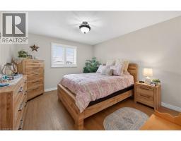 510 QUEENSWAY Street W UnitNo. 33 - 20