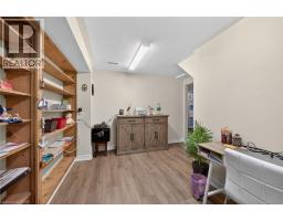 510 QUEENSWAY Street W UnitNo. 33 - 33